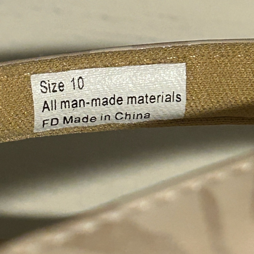 Volatile Women Untamed Beige/Camo Flatform Sandals Flats Sz 10 Medium New No Box - Picture 9 of 9